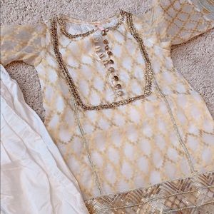 Little girls pakistani dresd